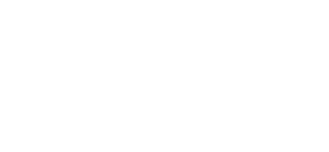 Trend Item 2 Frill Blouse 袖のフリルが取り外せるブラウスは、細いピンストライプなので、まじめ顔にもモード顔にも。さらに裾をアウト&インしたり……着方によってもイメージを変えられるのがうれしい by Naoko Okusa