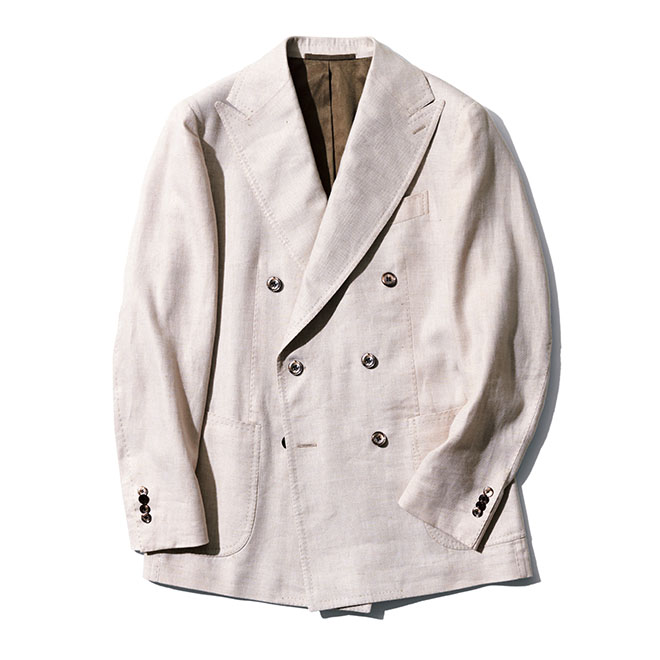 コットンとリネンをミックスし、サマーツイード調に織り上げた生地を使用。現代的ナポリ仕立ての最高峰ブランドによるジャケットは、首に吸い付くような極上のフィット感も特徴です。
